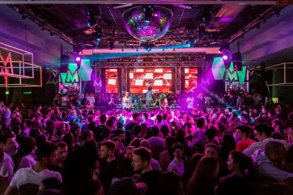 Throwback party utrecht