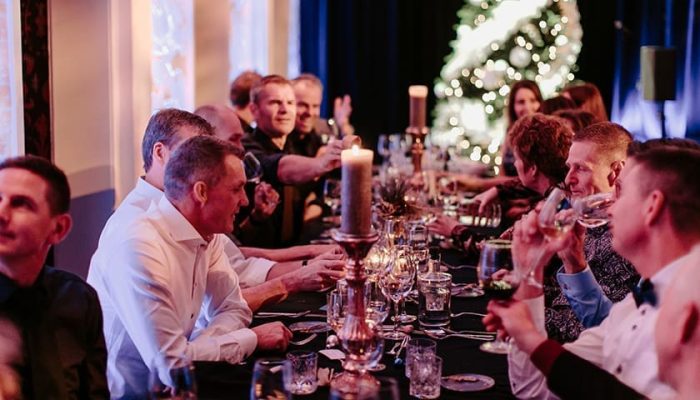 Walking christmas dinner Utrecht